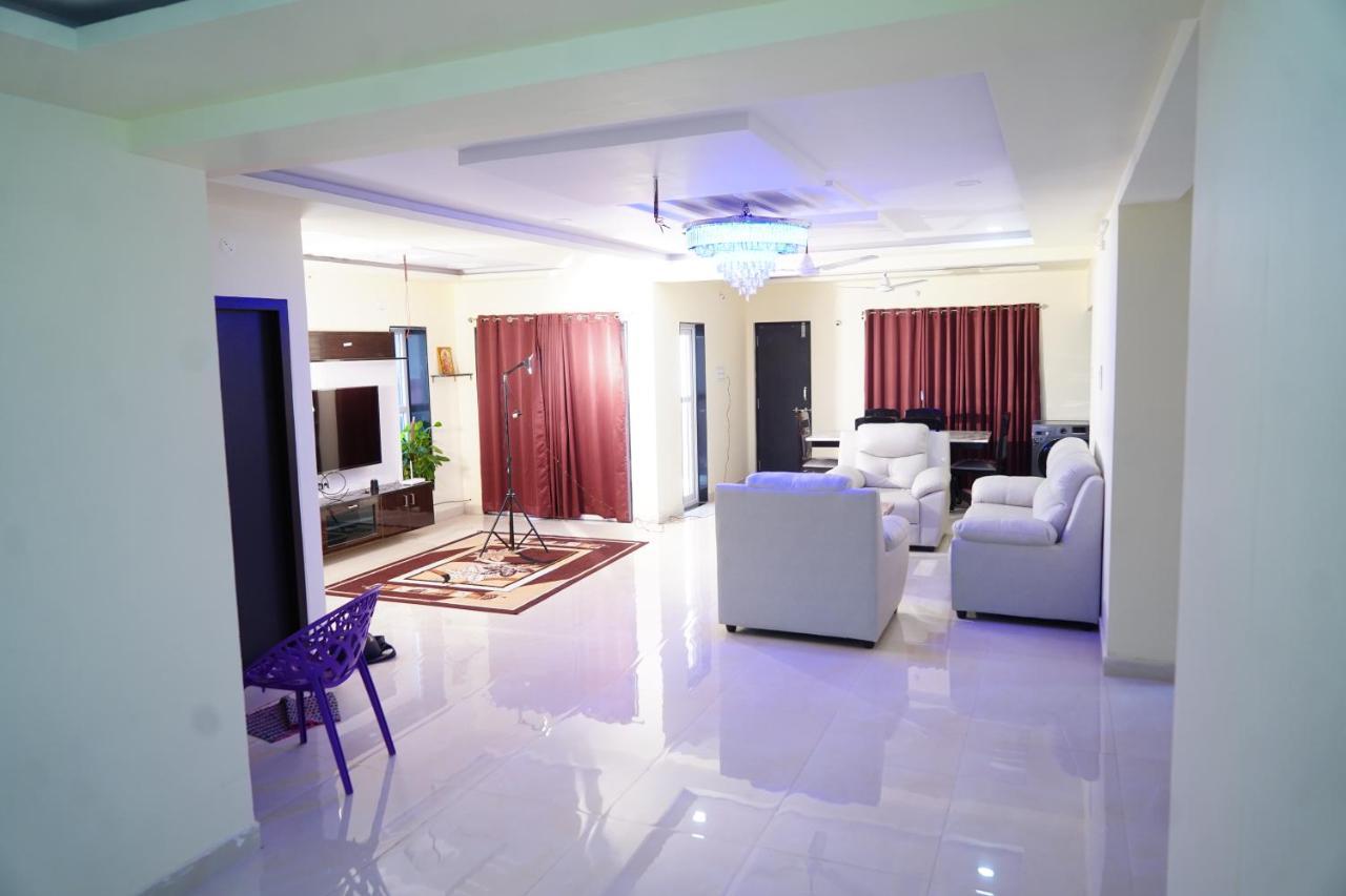 Ramya Grand Apartment Visakhapatnam Exterior photo